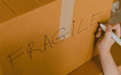 The Expert Guide: How to Move Fragile Items and Valuables during a Long-Distance Relocation